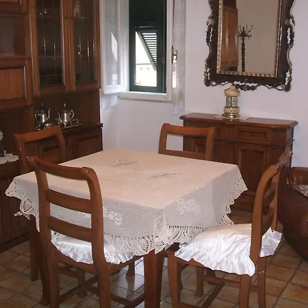 Appartement Casa Vittoria Borgo Rotondo Varese Ligure