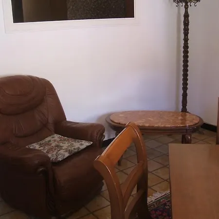 Casa Vittoria Borgo Rotondo Varese Ligure